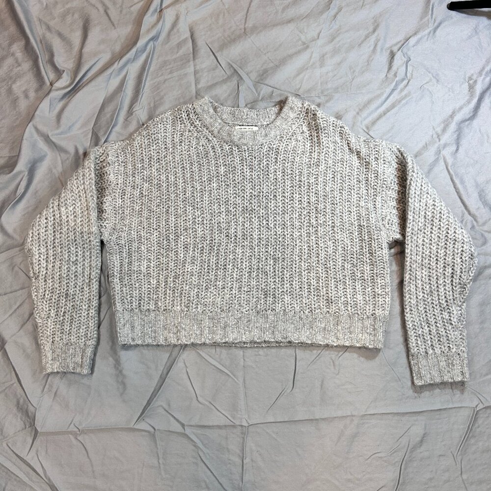 American Eagle Women's Crew Neck Sweater Size Small